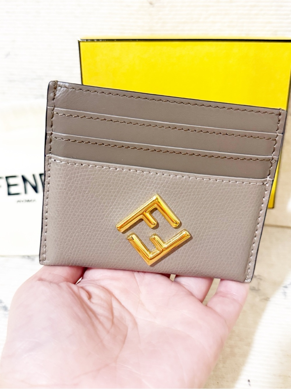 Fendi FF Diamonds Card Case Two-tone Leather Gray Card Holder - Picture 8 of 14